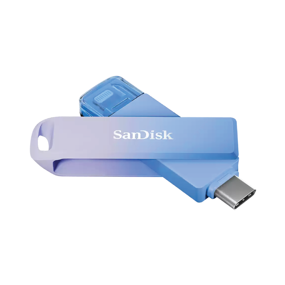 SanDisk 128GB Creator Phone Drive C and Lightning Connectors